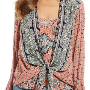 Fig & Flower Tie Front Mock 2-Piece Top Bell Sleeves - Coral/Navy - M